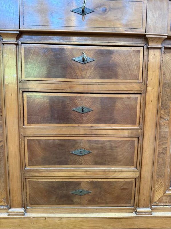 Part of the time of the period Louis XVI - Directory in cherry tree