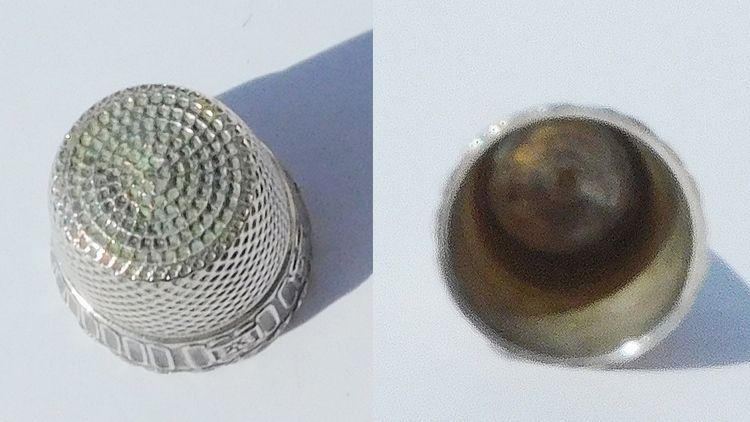 Antike Nähutensilien aus Sterlingsilber Ende des 19. Jahrhunderts Fingerhutschere Etui Nadeln