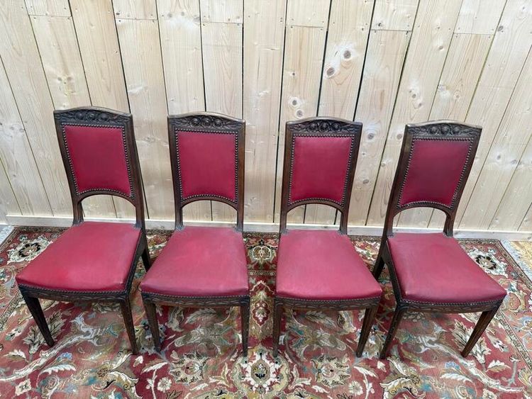 Continuation of 4 chairs Art Nouveau in sculpted walnut