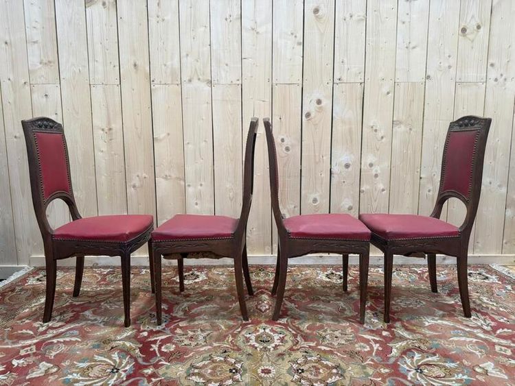 Continuation of 4 chairs Art Nouveau in sculpted walnut