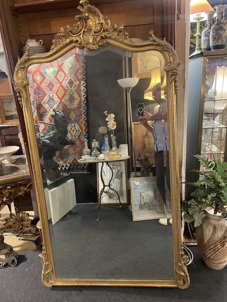 Miroir d’époque Napoléon III en bois doré de style Louis XV 