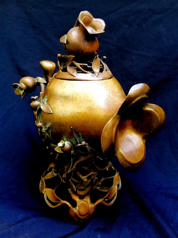 BRULE PARFUN BRONZE PATINE - CHINE - VIETNAM - MODELE A LA GRENADE ECLATEE - XIXEME -