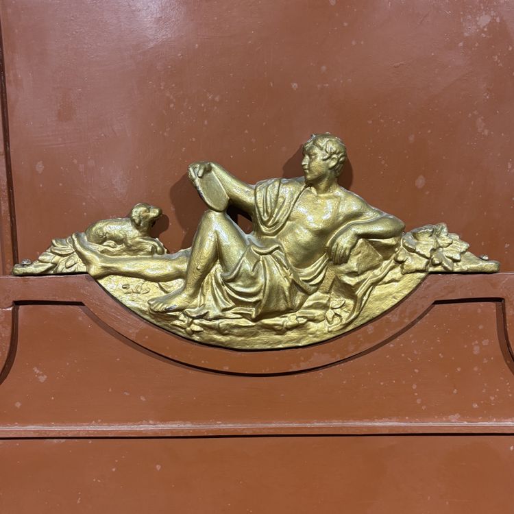 Paire de lits anciens en fer du XIXe siècle