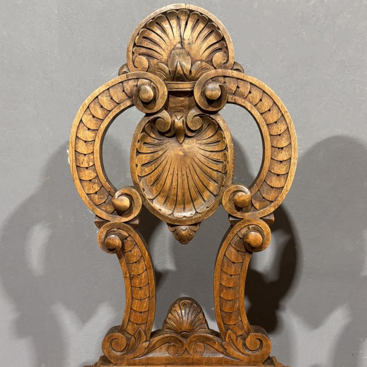 Paire de tabourets Renaissance anciens