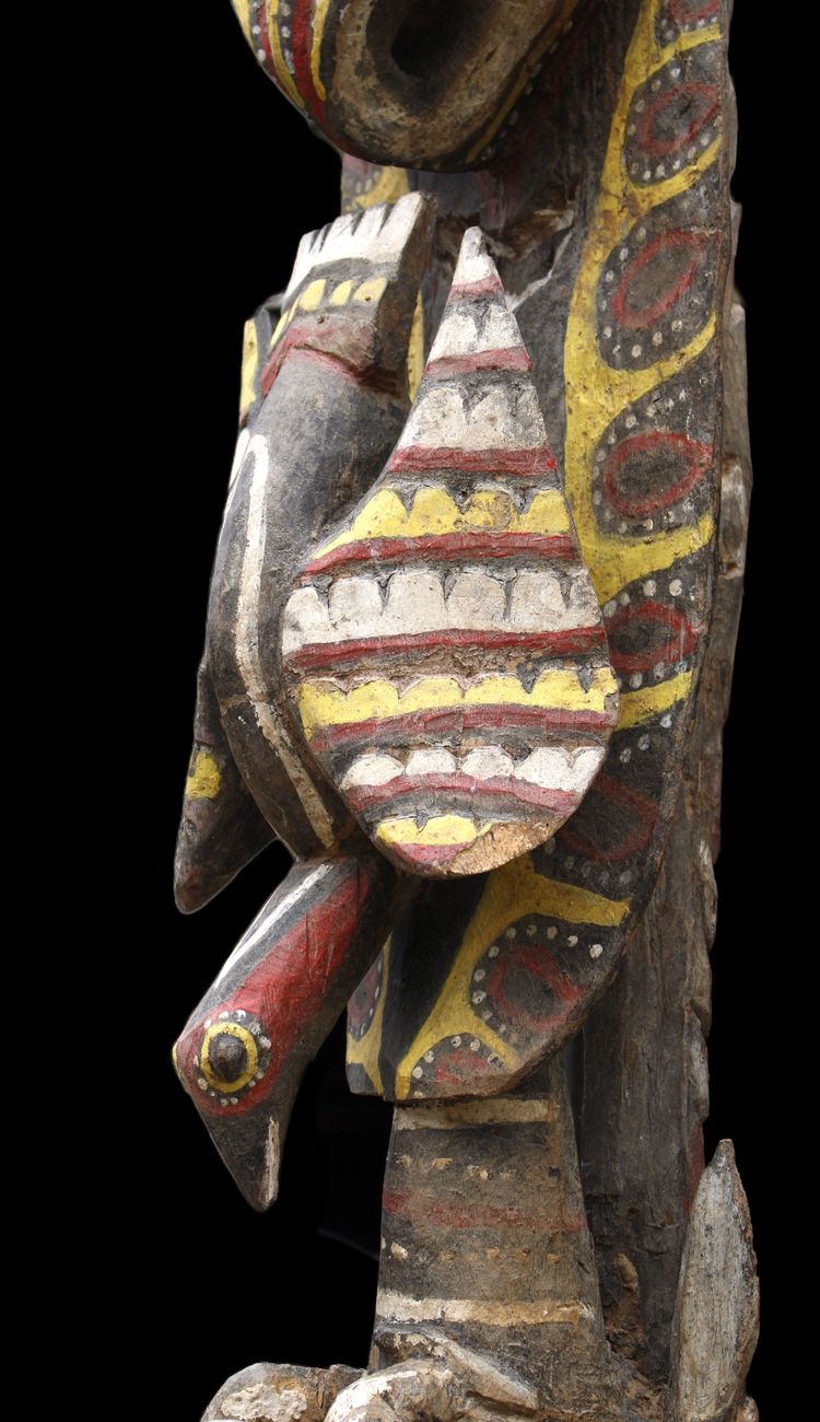 Poteau de case, totem, art océanien, art tribal, Océanie, Papouasie Nouvelle Guinée, 257 cm