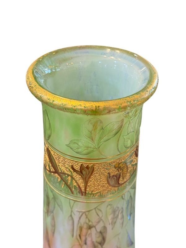 Daum Art Nouveau Vase "Crocus and Bees"