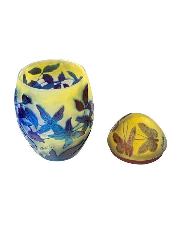 Emile Gallé Covered Box "Clematis and Butterflies"