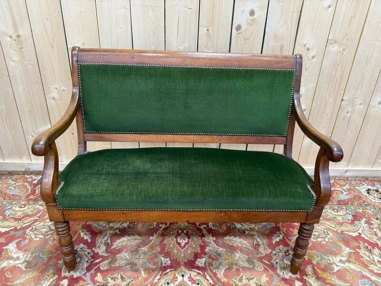 Small sofa - bench from the Restoration period in walnut