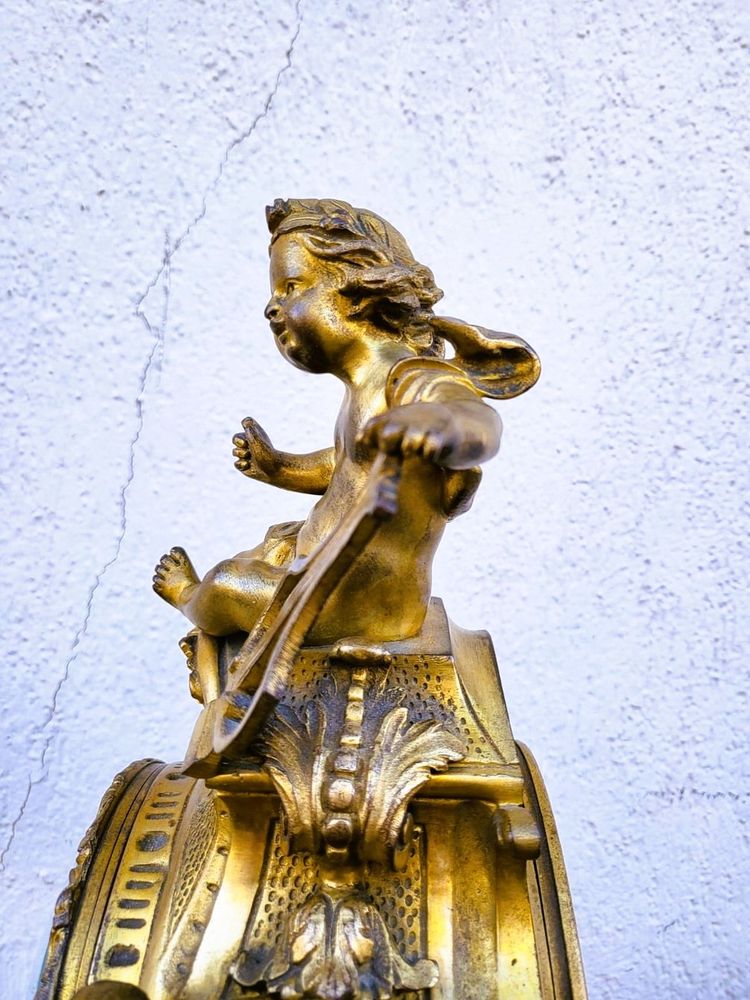 Gilded bronze cartel, 19th century
