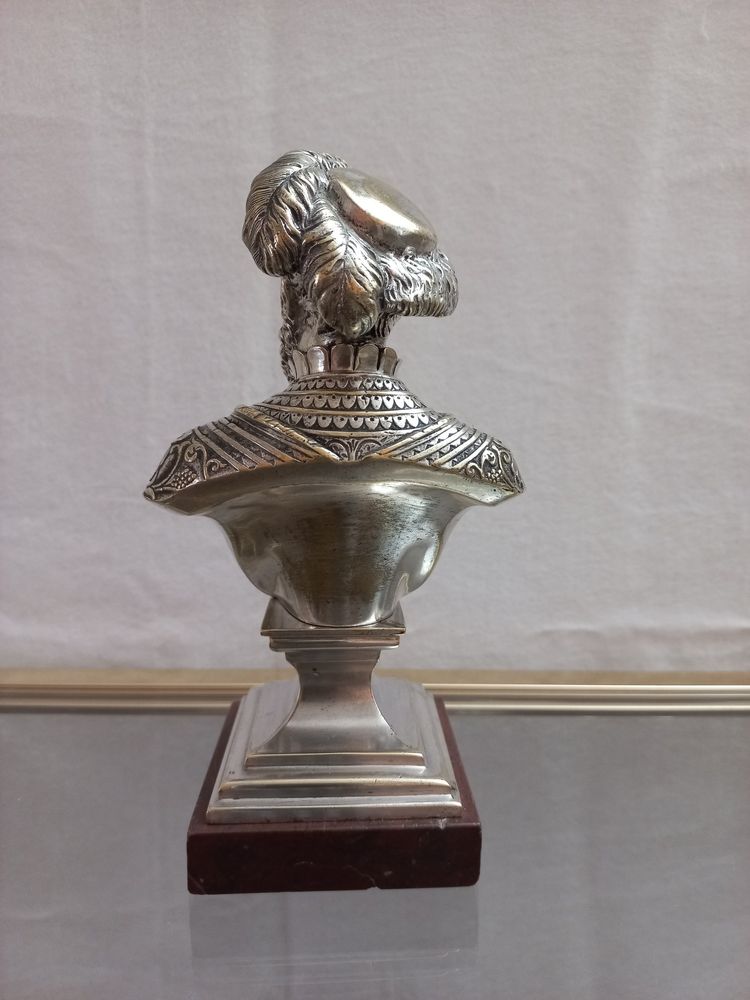 Busto del XIX secolo in bronzo argentato e marmo rosso