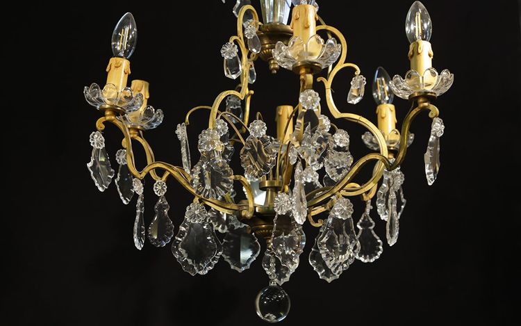 Chandelier with tassels Crystal and gilded bronze 
