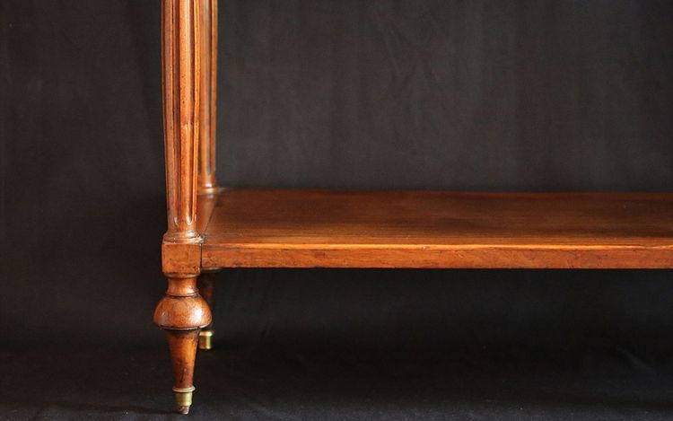 Console Louis XVI, walnut, XVIIIth century