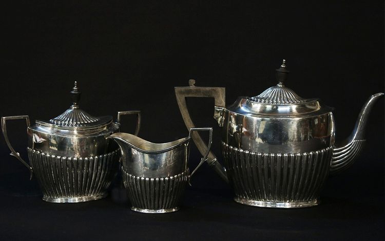 Silver-plated tea service English 