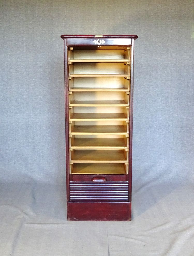 Curtain filing cabinet, by Thonet 1932