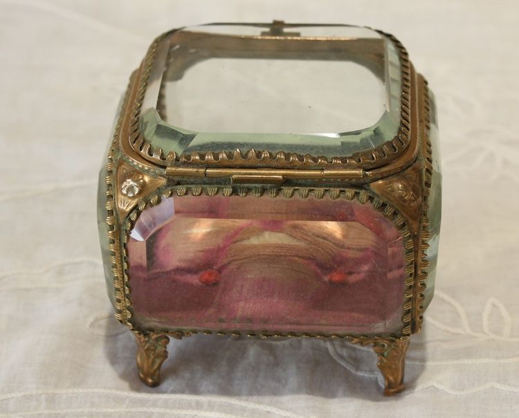 Napoleon III brass and beveled glass jewelry box, late 19th century