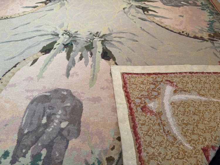 Tapis au point noué d'après Aubusson
