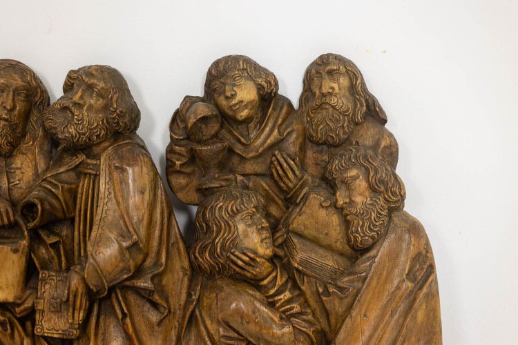 Retable rhénan, Dormition en bois sculpté en bas-relief, XIXe siècle.  LS64443009M