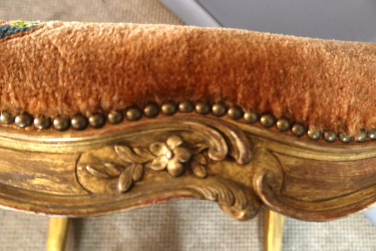 Large Louis XV style gilded wooden bench