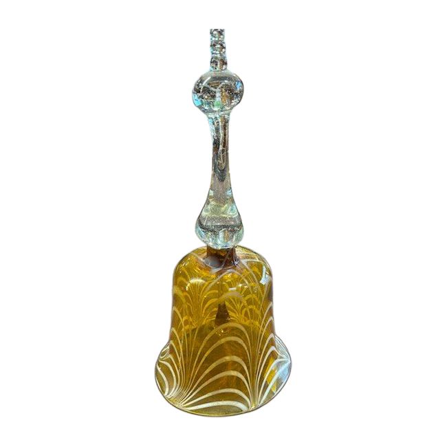 Grande cloche ancienne en verre du XIXe siècle. Jaune et blanc. Dimensions : hauteur 35 cm, diamètre 15 cm.