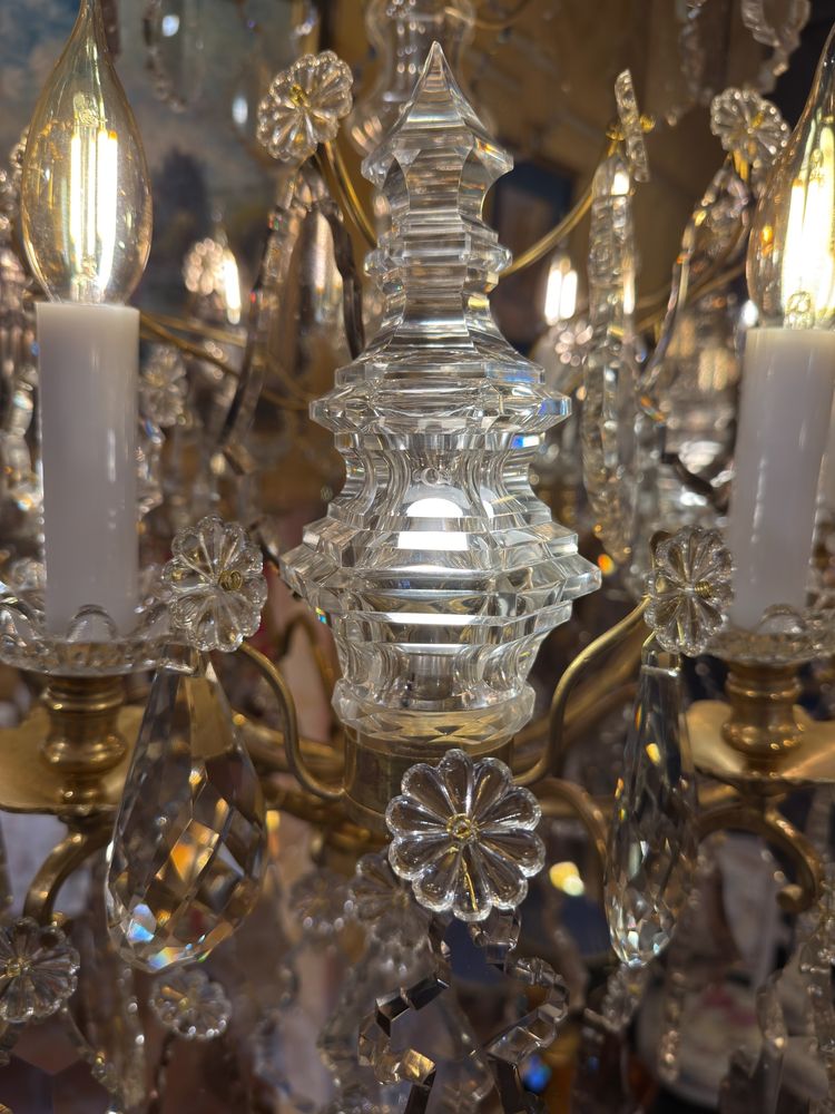 Signed Baccarat - Louis XV Style Chandelier in Gilt Bronze and Cut Crystal, circa 1880-1890
