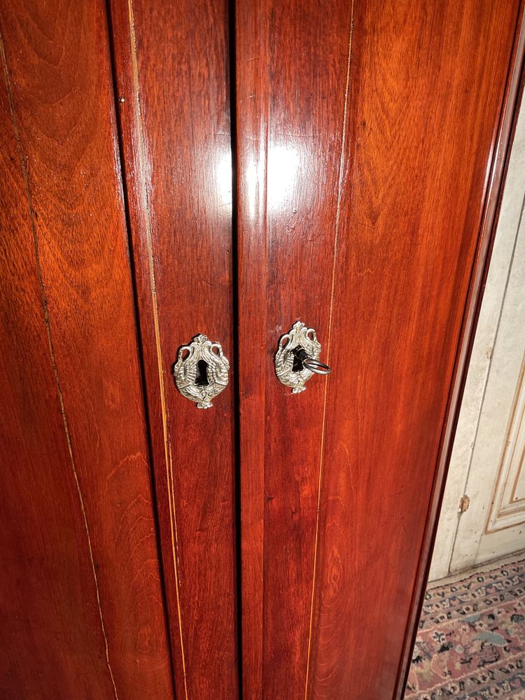 19th century mahogany curved corner cupboard, port work