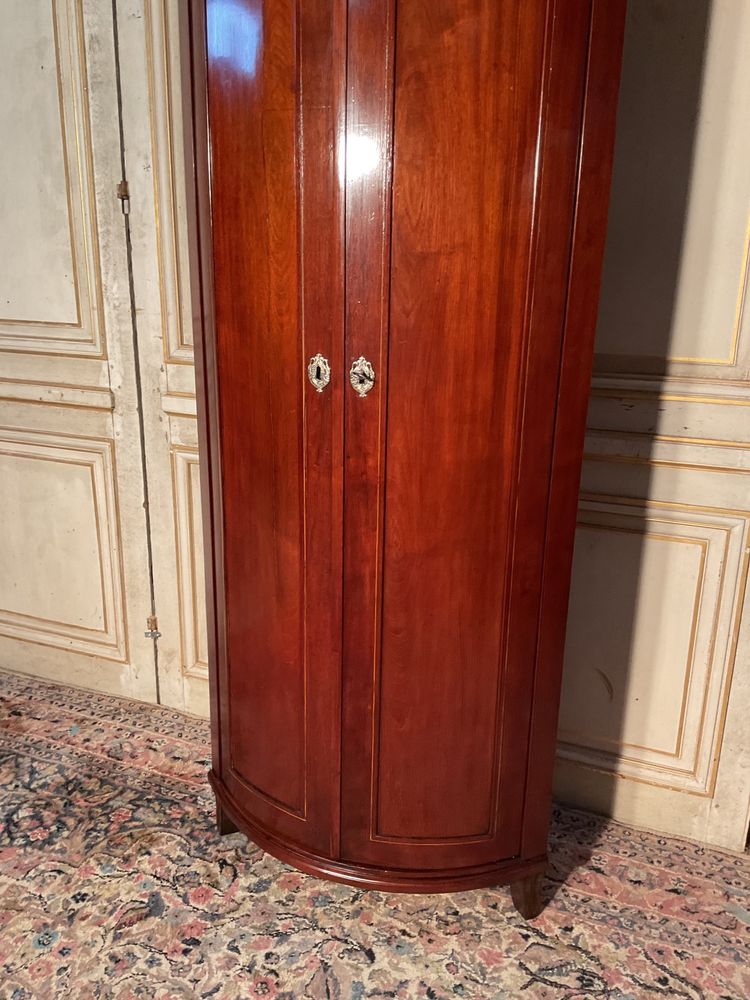 19th century mahogany curved corner cupboard, port work