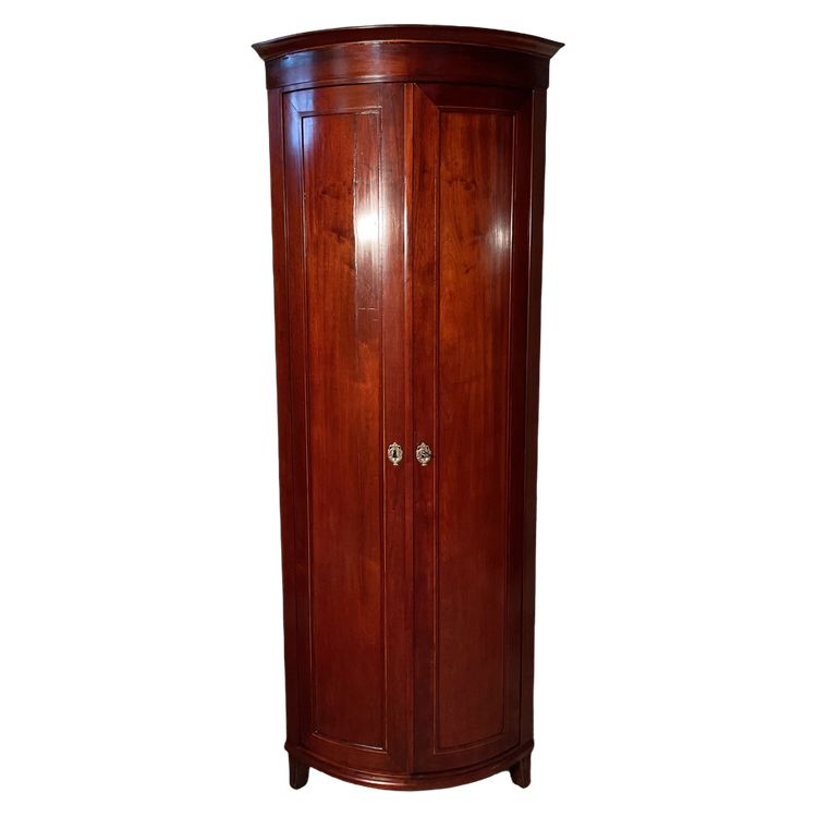 19th century mahogany curved corner cupboard, port work