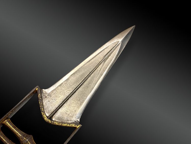 DAGGER called Katar Jamadhar, with its scabbard. Mughal Empire, India, early 19th century
