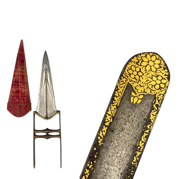 DAGGER called Katar Jamadhar, with its scabbard. Mughal Empire, India, early 19th century