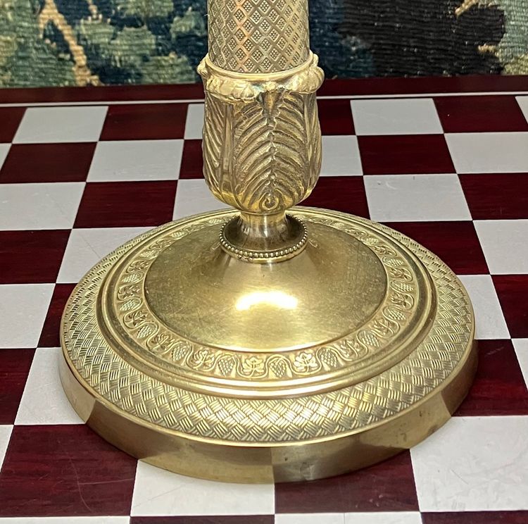 Deliziosa coppia di lampade antiche in bronzo dorato, modello "Cannon Barrel" del periodo Impero