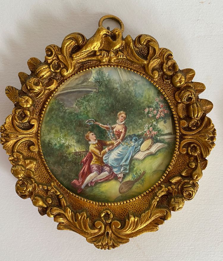 Paar Miniaturen im Louis XV-Stil. Anfang des 20. Jahrhunderts. Vergoldete Bronzerahmen.