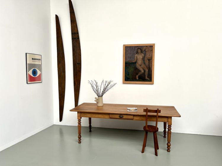 Table de ferme en noyer blond – circa 1900