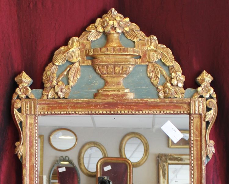 69 x 123 cm Louis XVI mirror, 18th century, carved and gilded wood