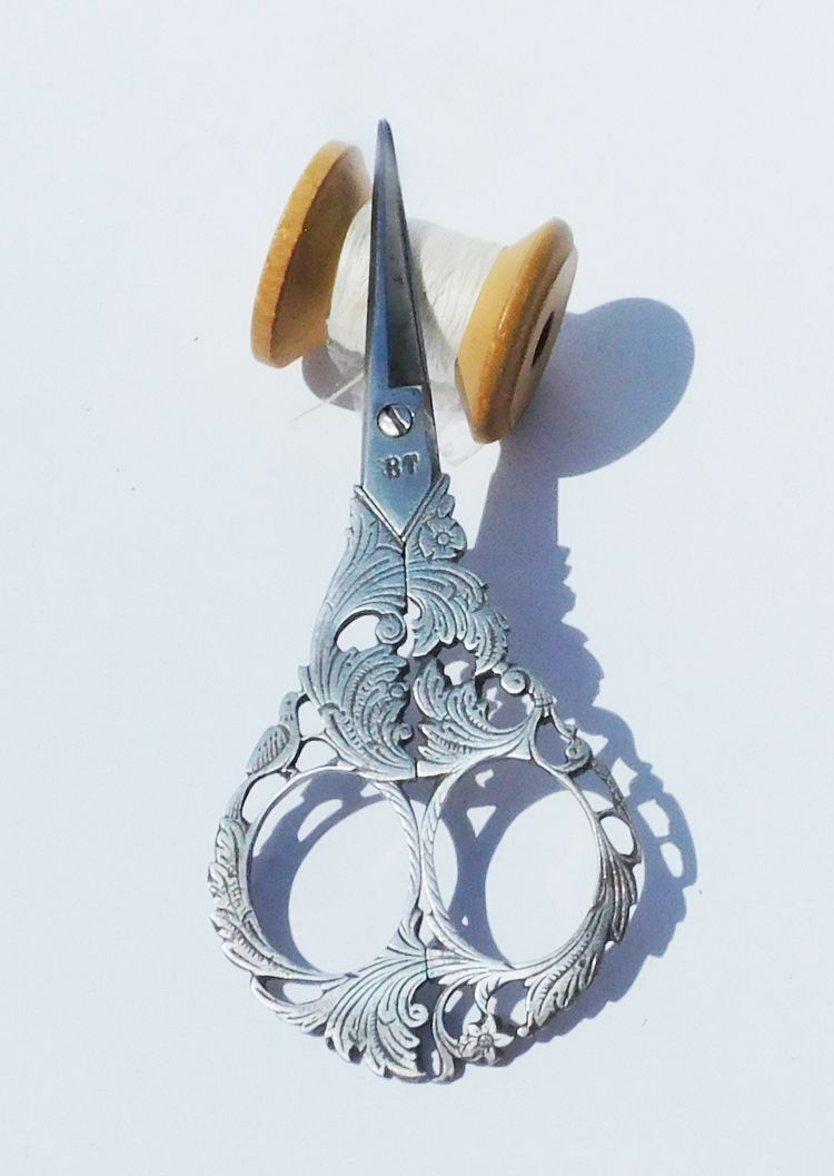 Paar italienische Spitzenstickscheren aus Stahl, Bartolomeo Terzano, 19. Jahrhundert