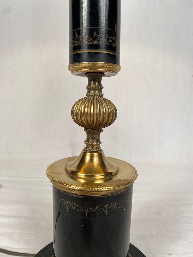 Pied de lampe en métal laqué noir sur base marbre, milieu XXe