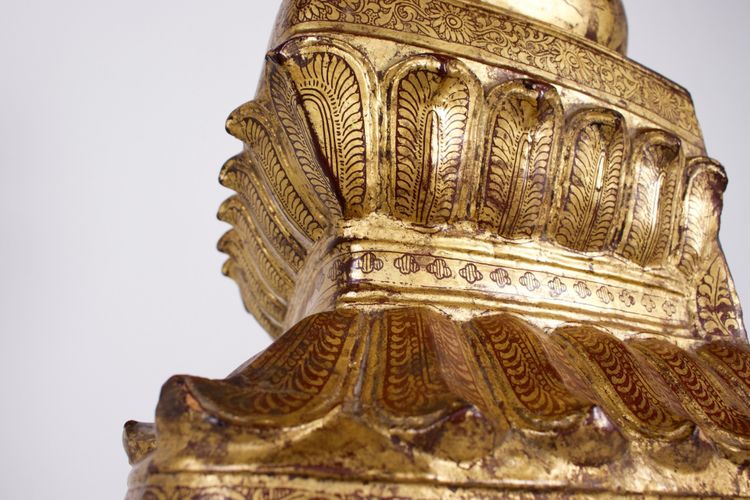 Buddha Maravijaya Konbaung birmano