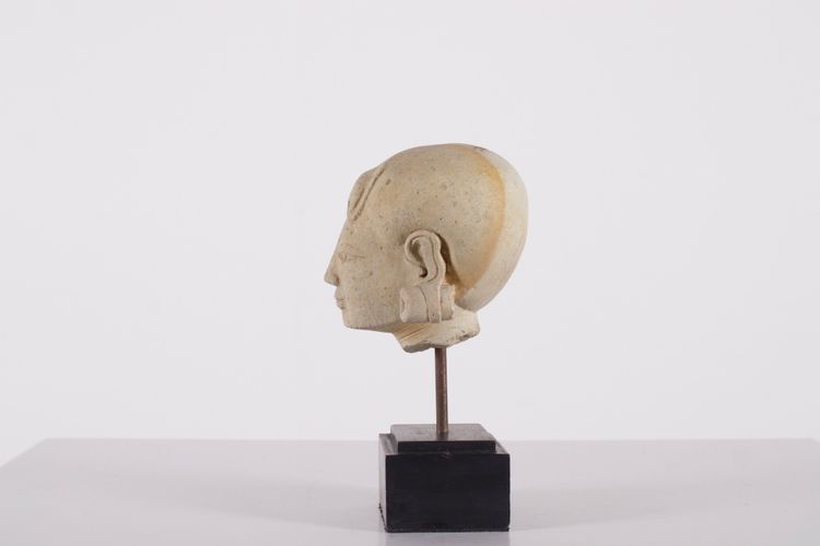 Tête en Tuf Royaume Majapahit
