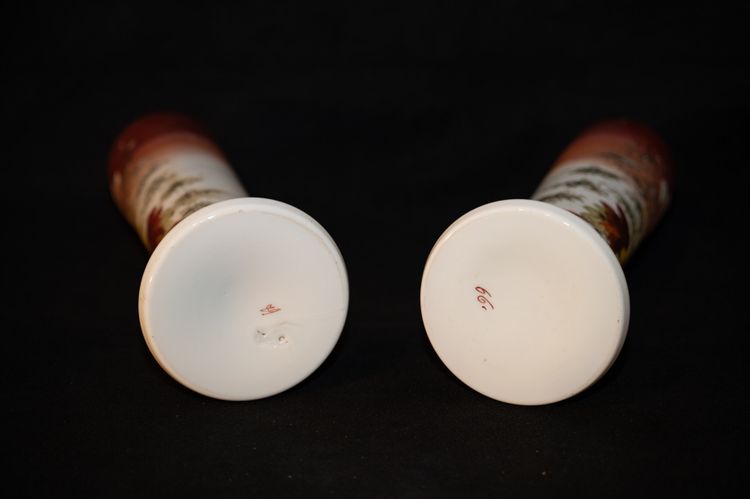 Paire de vases en opaline Art Nouveau