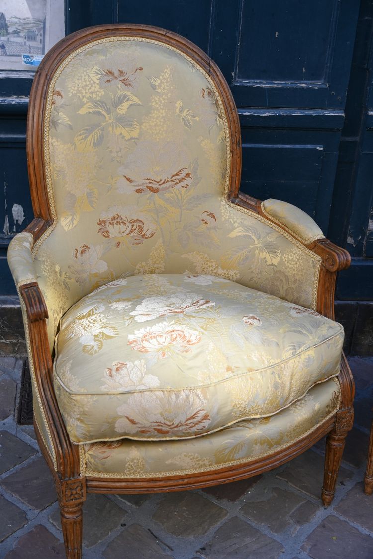 pair of Louis XVI bergere chairs stamped Delaporte XVIII