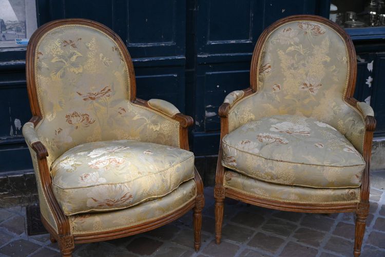 pair of Louis XVI bergere chairs stamped Delaporte XVIII