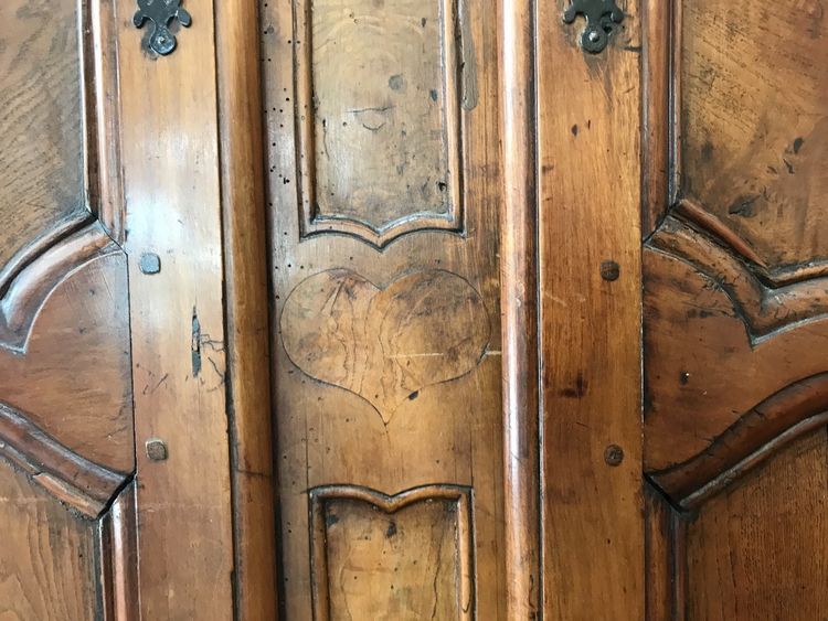 Coppia di porte antiche in legno da frutto della fine del XVIII secolo