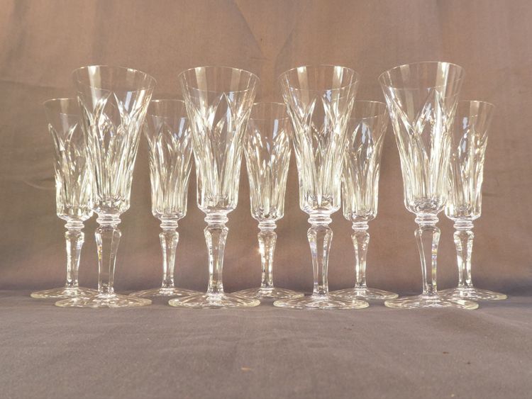 SAINT-LOUIS CRYSTAL 9 Champagnerflöten Modell CAMARGUE 18,5 cm