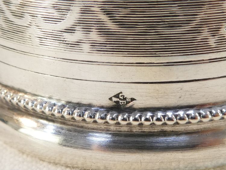 Portatovaglioli in argento massiccio del XIX secolo di Gaston BESEGHER