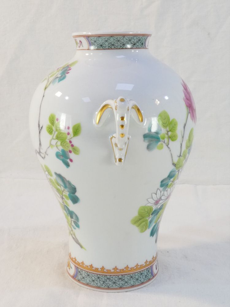 Vaso in porcellana HAVILAND LIMOGES con decoro floreale giapponese
