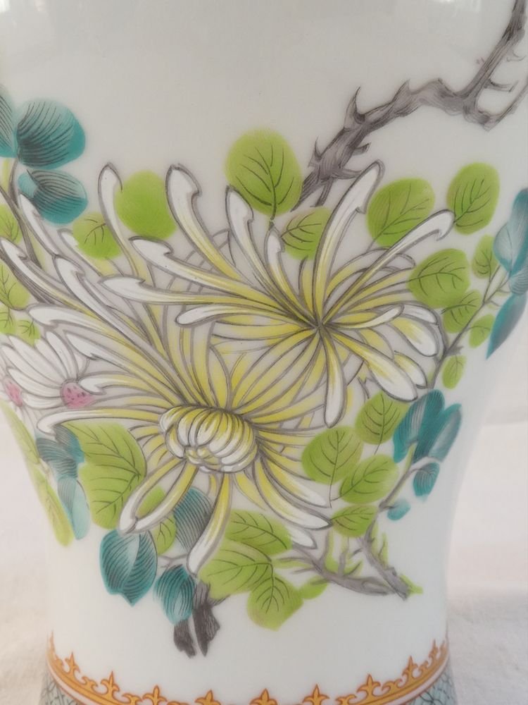 Vaso in porcellana HAVILAND LIMOGES con decoro floreale giapponese