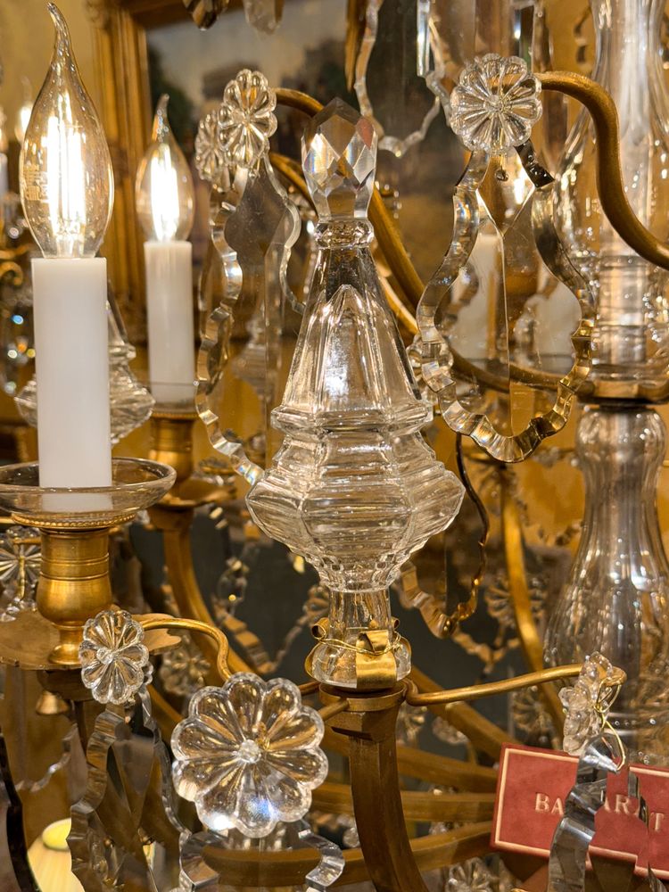 Signed Baccarat Louis XV Style Chandelier in Gilt Bronze and Cut Crystal, circa 1880-1890