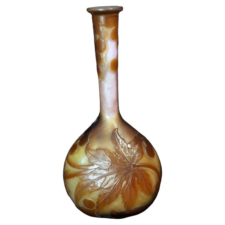 Vase Émile Gallé Art Nouveau circa 1895–1904