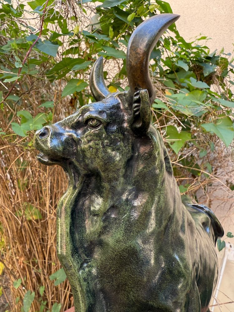 Rosa Bonheur, Toro in bronzo con patina verde sfumata, XIX secolo