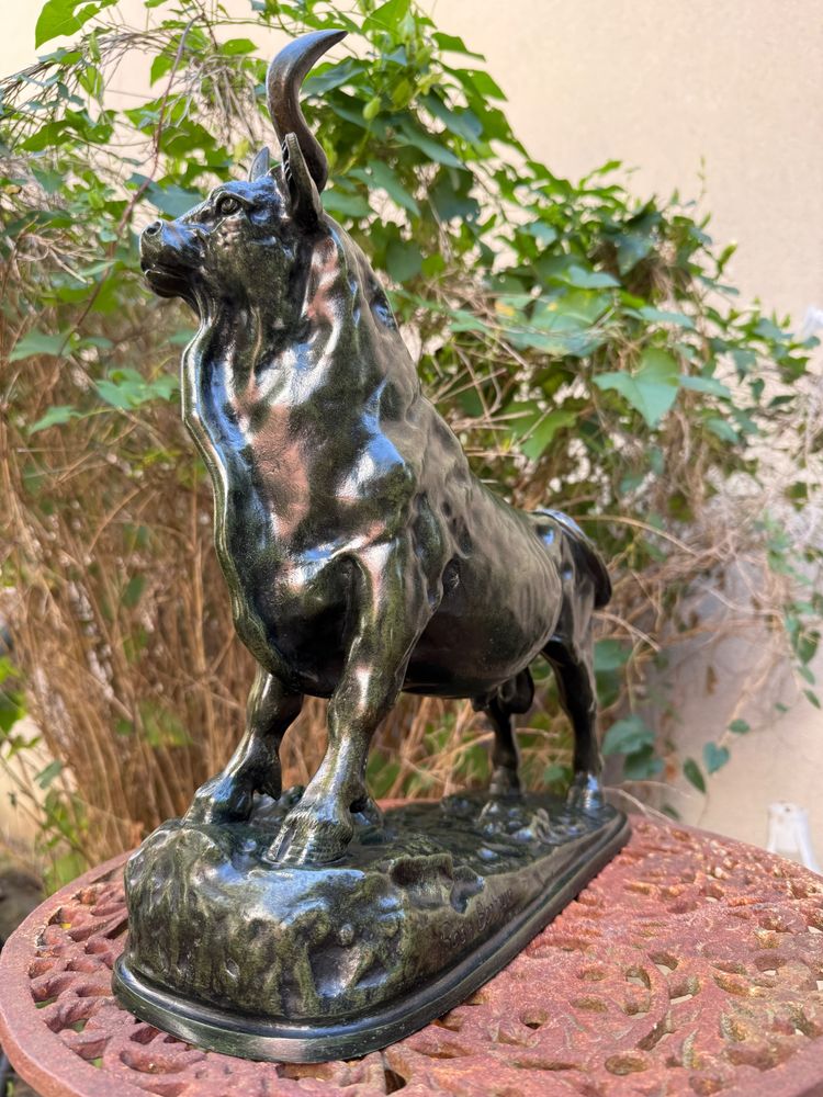 Rosa Bonheur, Toro in bronzo con patina verde sfumata, XIX secolo