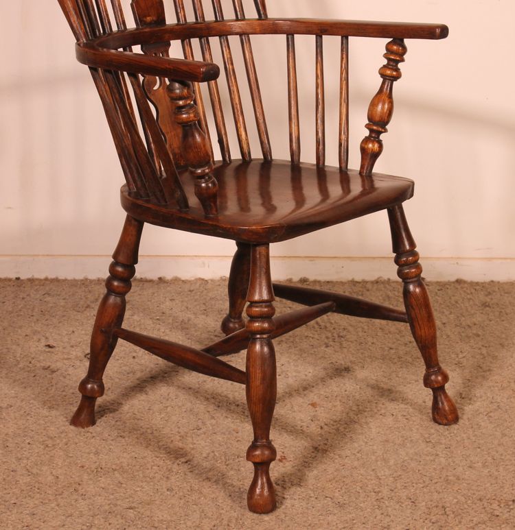Windsor Armchair In Ash And Elm From The Early 19th Century